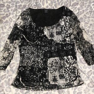 KIARA Laced 3/4 sleeve shirt with floral/paislies